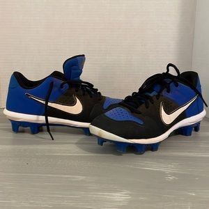 Nike baseball cleats